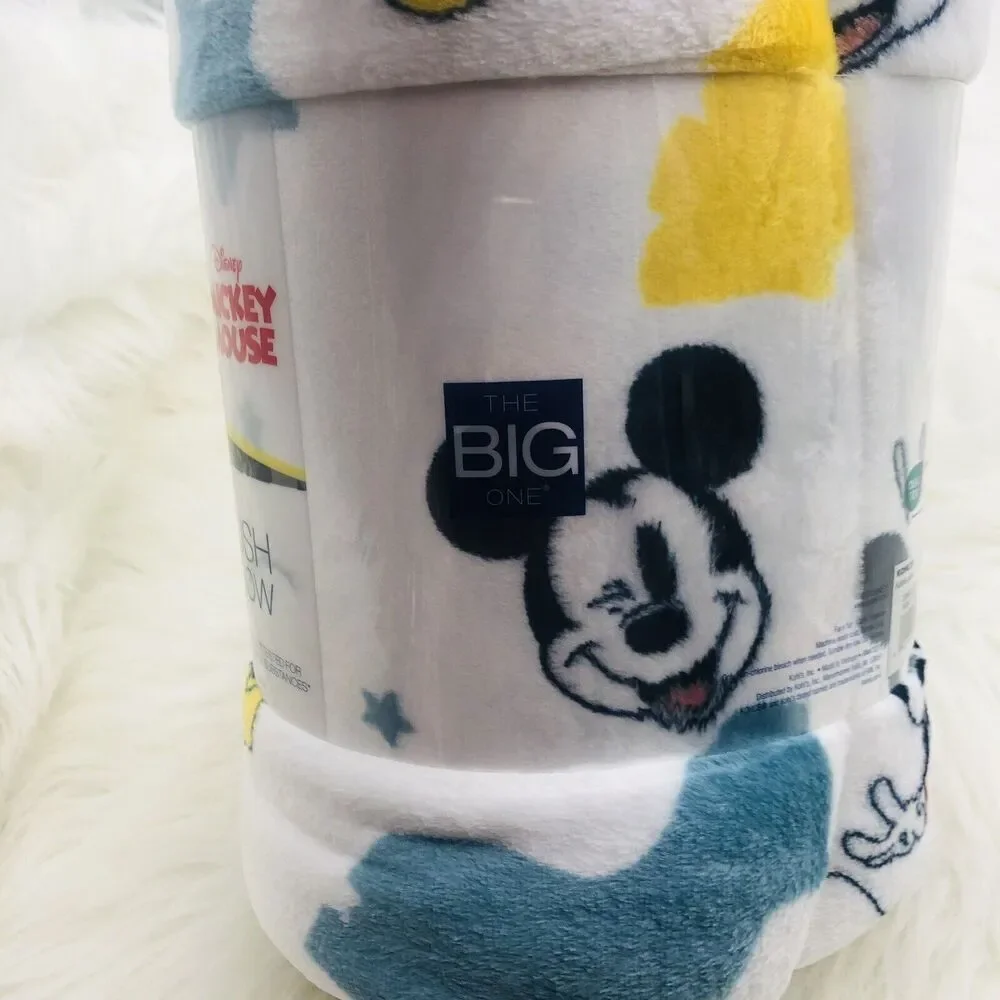 Disney's Oversized Supersoft Printed Plush Throw by The Big One Mickey Shapes‎